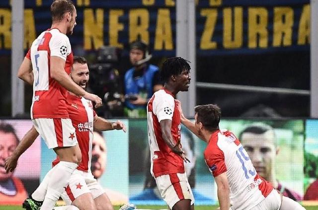 Champions League: Barca 0-0 draw Prague Slavia.
